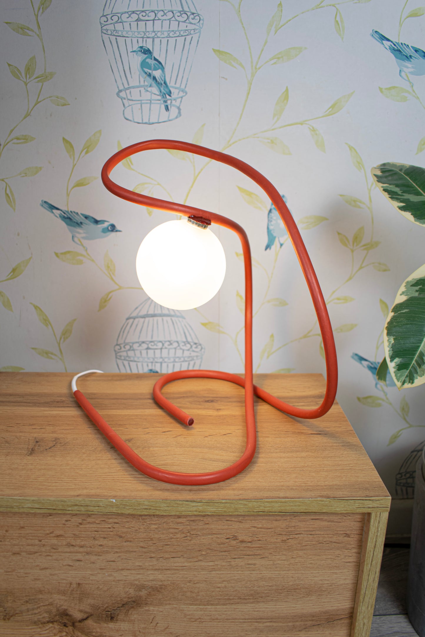 Red Thalia | Large Sculptural Table Lamp