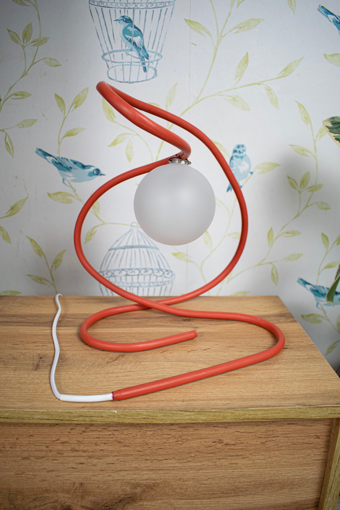 Red Thalia | Large Sculptural Table Lamp