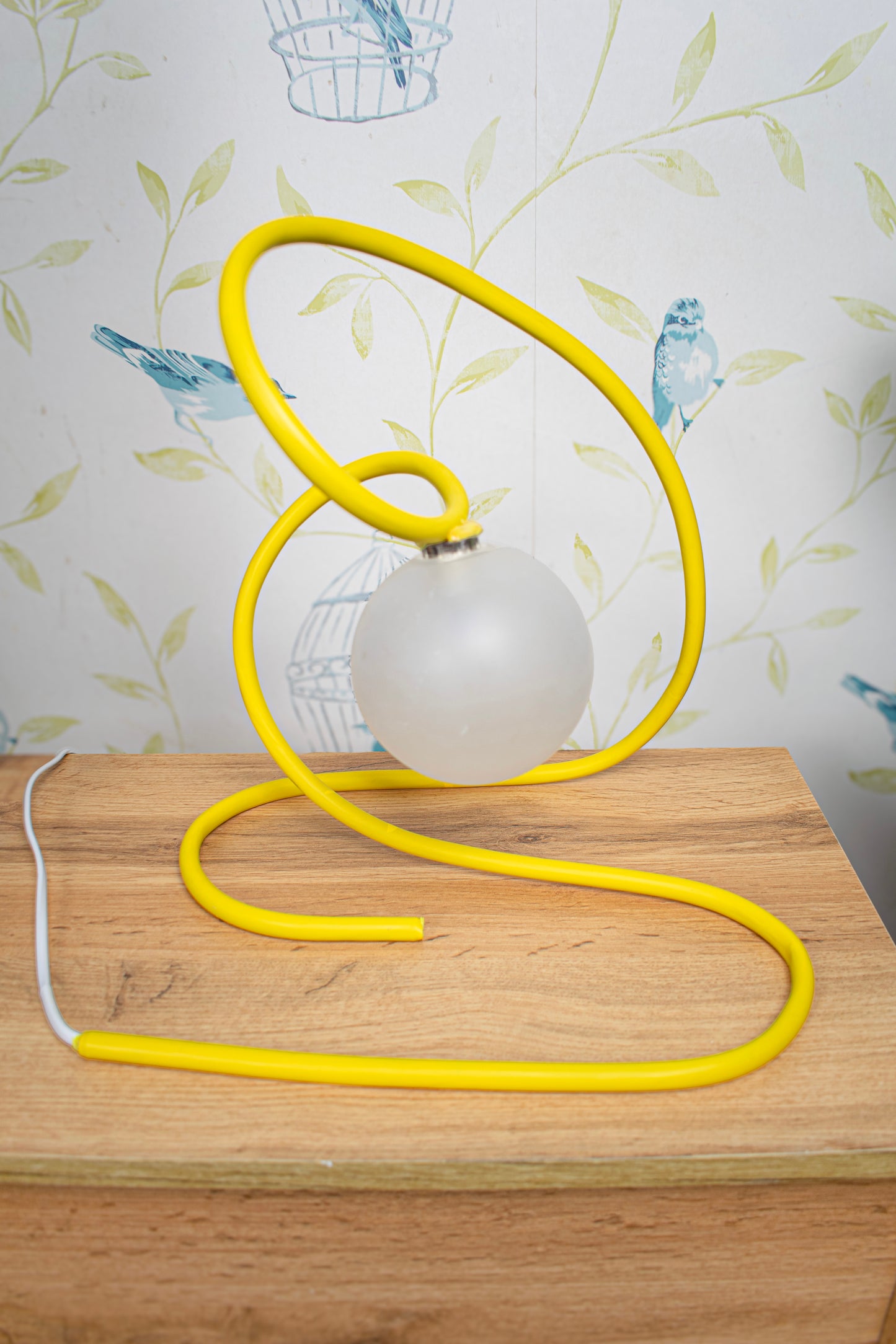 Yellow Thalia | Large Sculptural Table Lamp