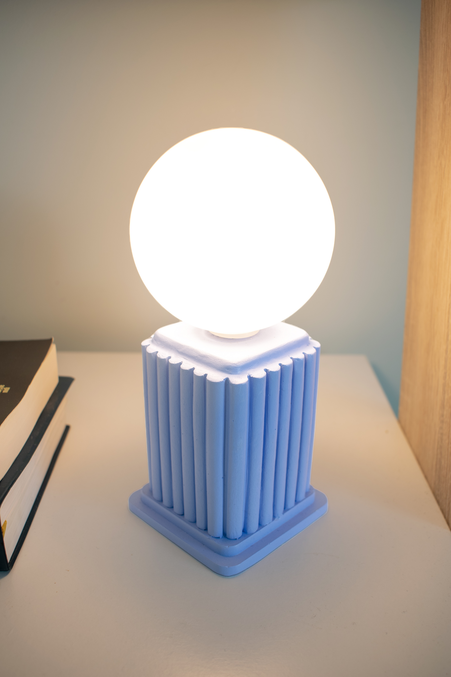 Blue Heera | Modern Scandi Dimmable Table Lamp