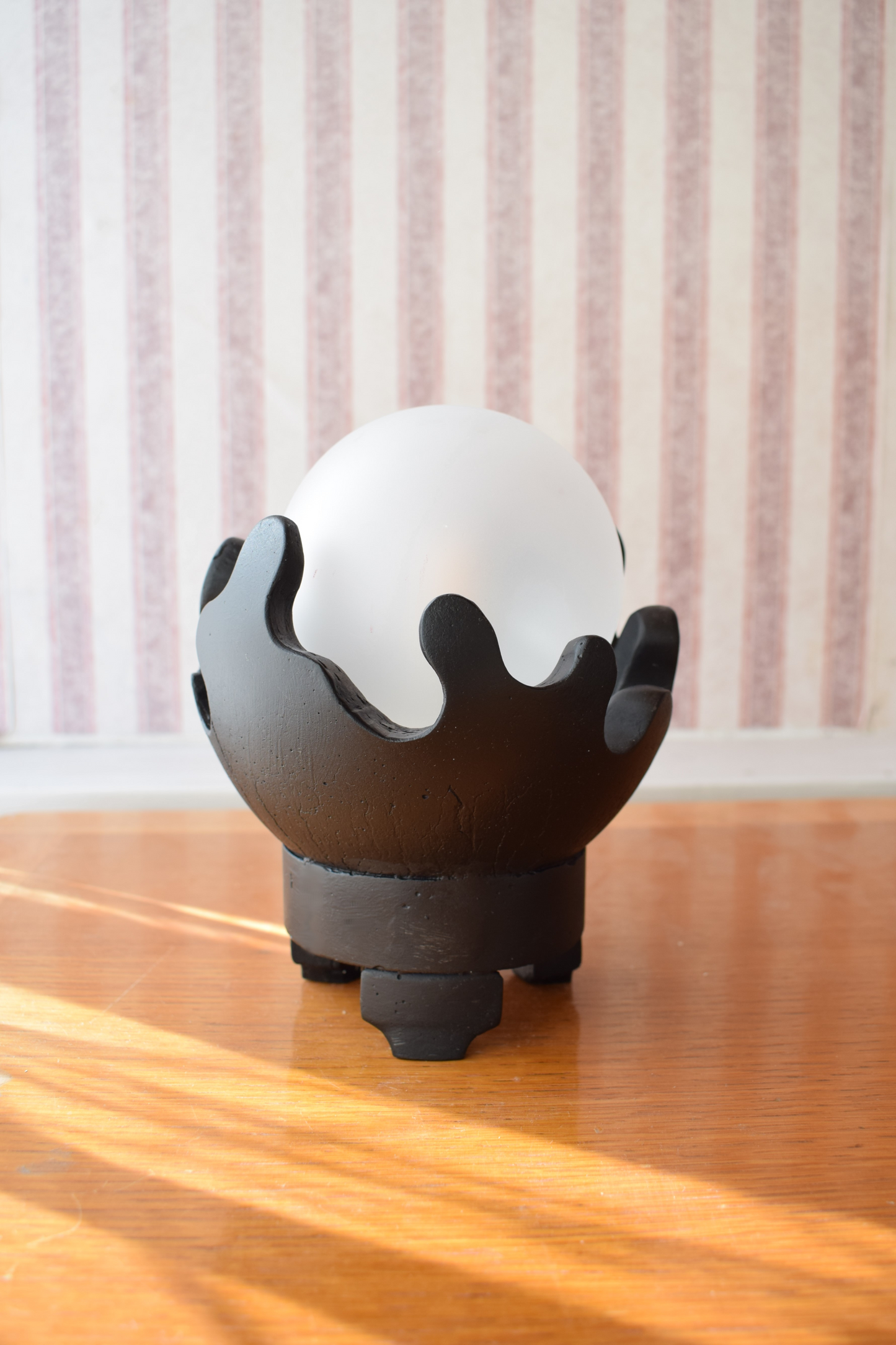 Black Cora | Modern Maximalist Table Lamp