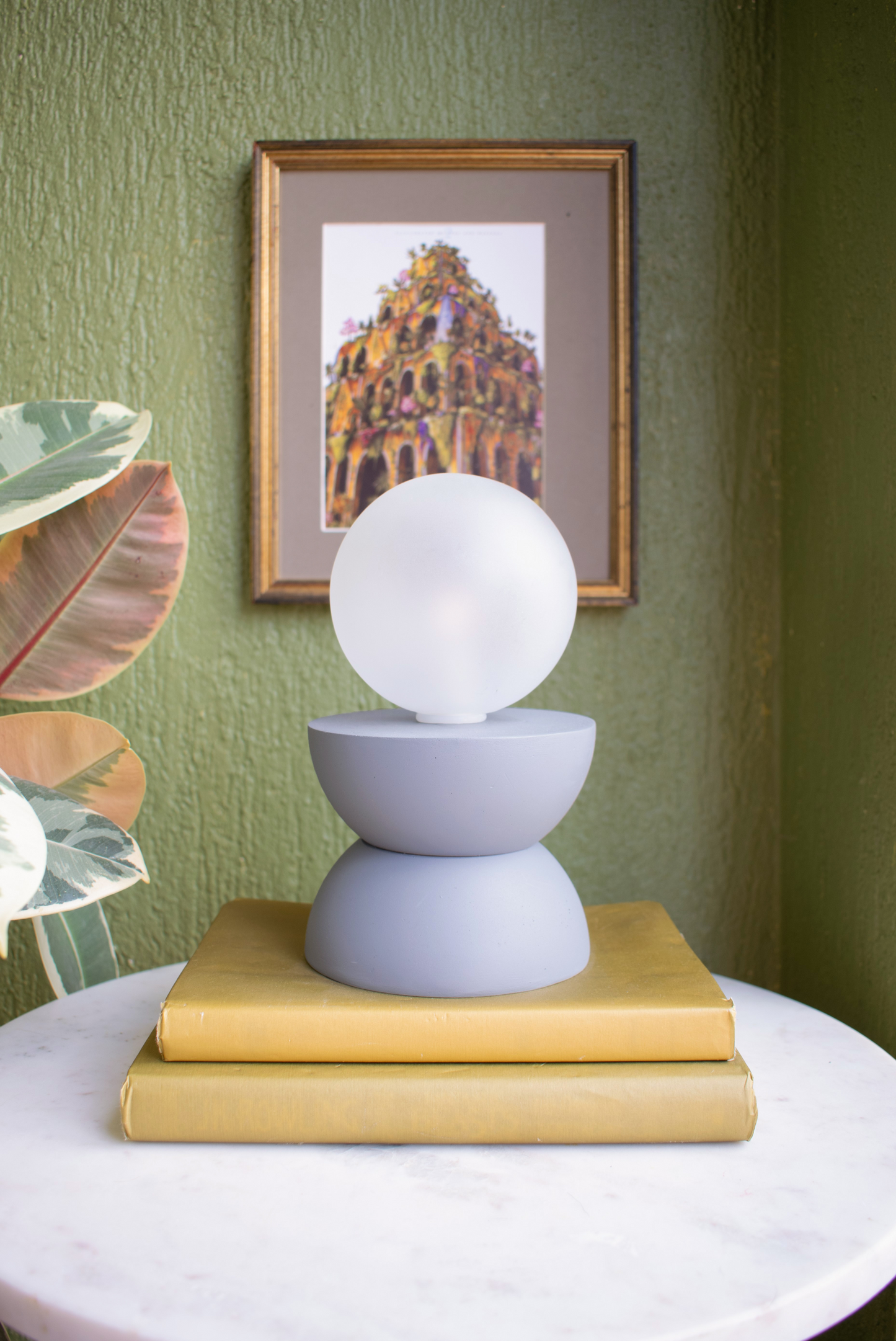 Grey Sandi | Minimalistic Round Dimmable Table Lamp